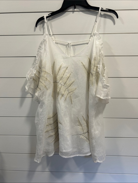 gimmicks by BKE Tops - Women’s White Cold-Shoulder Embroidered Top